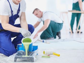 4 bonnes raisons pour recourir aux services d’un professionnel pour la peinture de votre maison